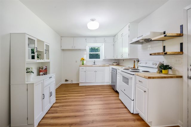 112 W Oconnell Street, Howe, TX 75459