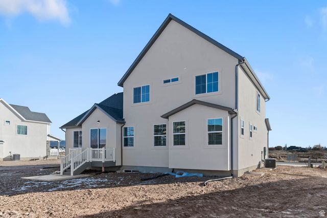 3816 W 2300 N, Clinton, UT 84015