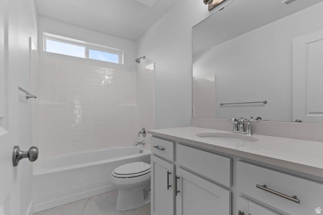 3816 W 2300 N, Clinton, UT 84015