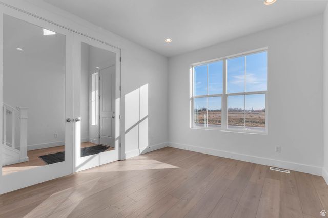 3816 W 2300 N, Clinton, UT 84015