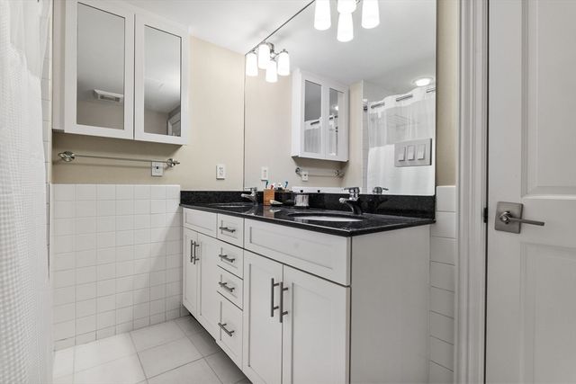 350 Columbus Ave 6, Boston, MA 02116