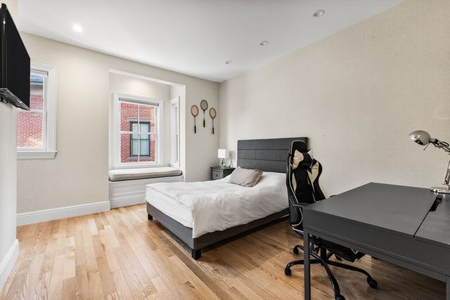 350 Columbus Ave 6, Boston, MA 02116