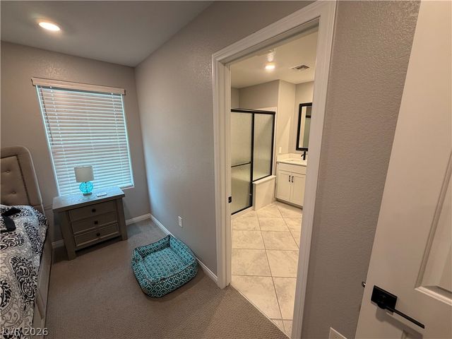 7879 Penderbrook Street, Las Vegas, NV 89149
