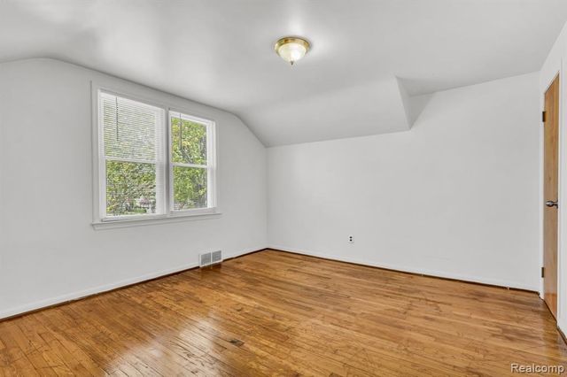 18792 Old Homestead Drive, Harper Woods, MI 48225