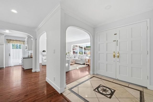 5380 Hammerton Court, San Jose, CA 95118