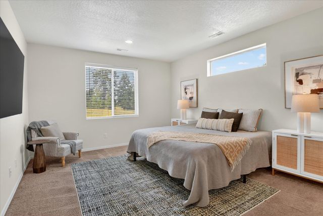 8802 W 8TH Ave, Spokane, WA 99224