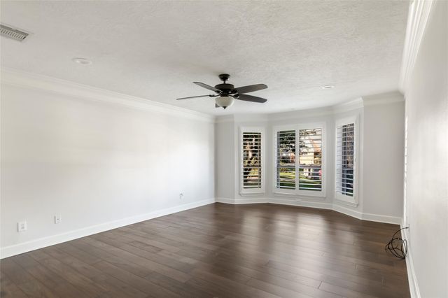 7811 Shelton Shadows Court, Humble, TX 77346