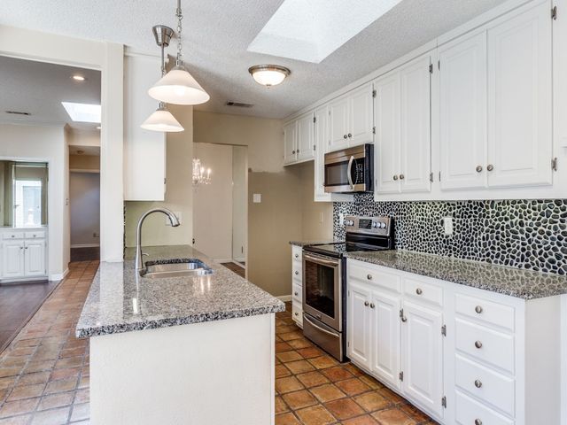 12525 Montego Plaza, Dallas, TX 75230