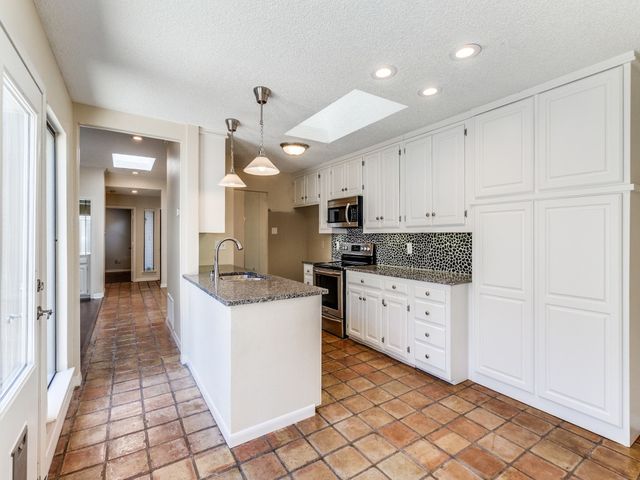 12525 Montego Plaza, Dallas, TX 75230