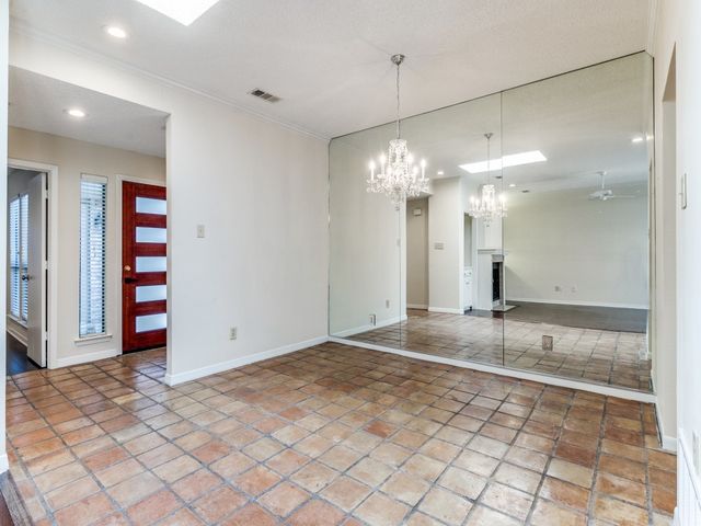 12525 Montego Plaza, Dallas, TX 75230