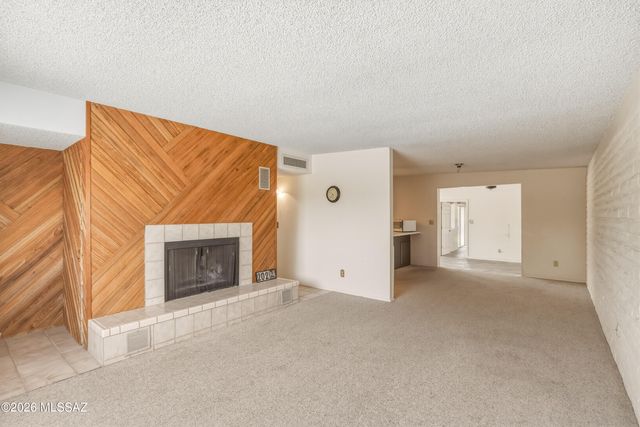 202 E Mountain Vista Place, Tucson, AZ 85704