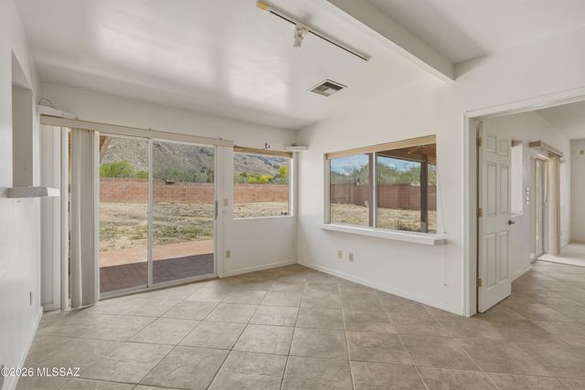 202 E Mountain Vista Place, Tucson, AZ 85704