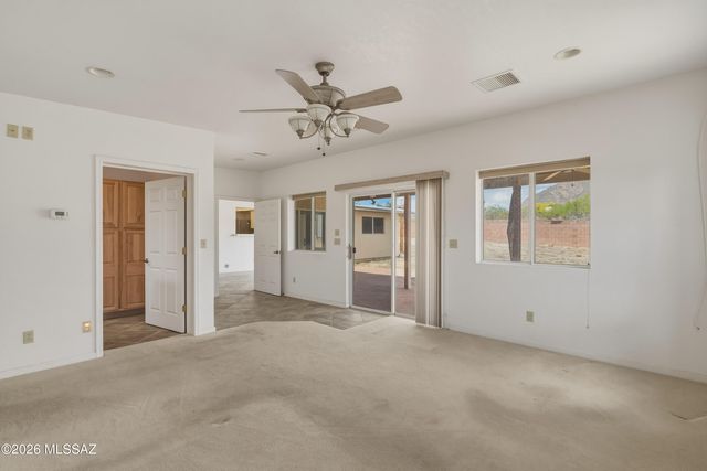 202 E Mountain Vista Place, Tucson, AZ 85704