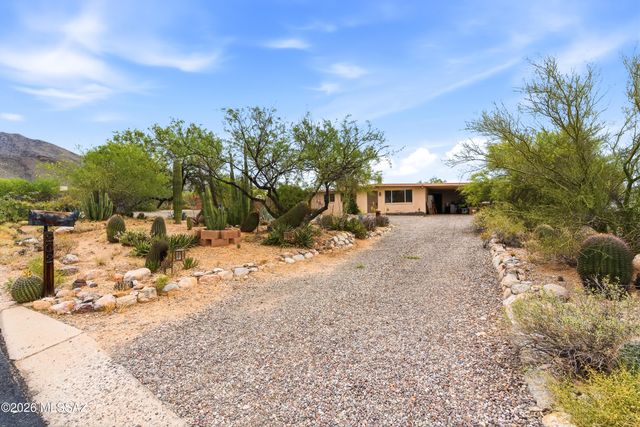 202 E Mountain Vista Place, Tucson, AZ 85704