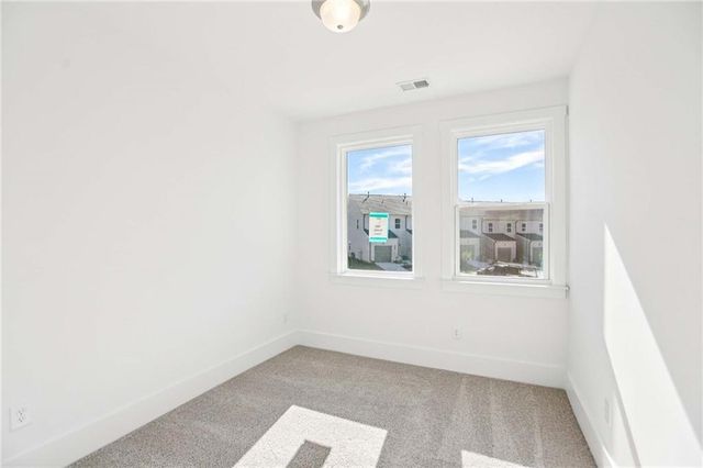 1690 Gunnin NW Trace, Atlanta, GA 30318