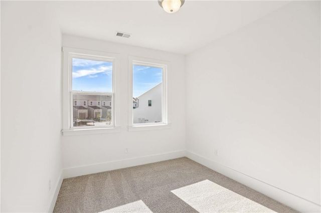 1690 Gunnin NW Trace, Atlanta, GA 30318