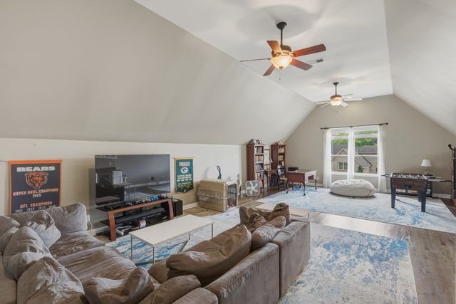 1532 Stokley Ln, Old Hickory, TN 37138