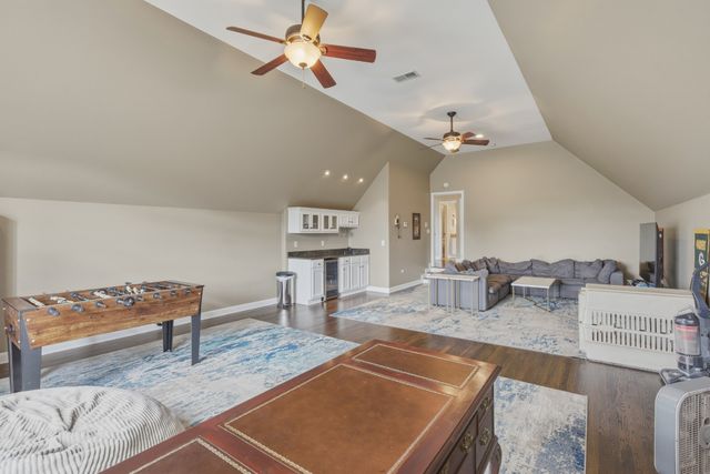 1532 Stokley Ln, Old Hickory, TN 37138