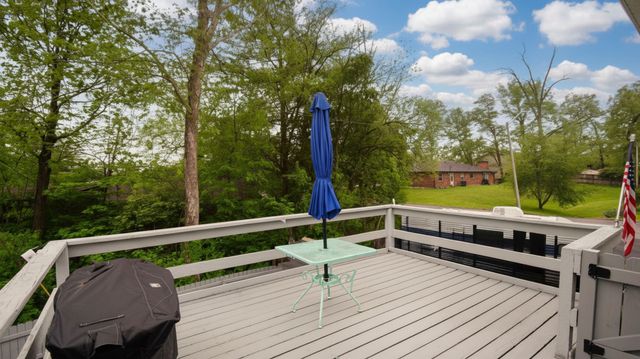 331 Parkwood Place, Frankfort, KY 40601