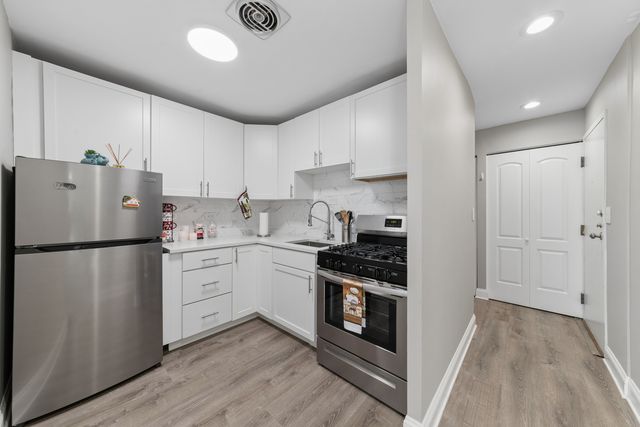 5506 Lincoln Avenue A511, Morton Grove, IL 60053