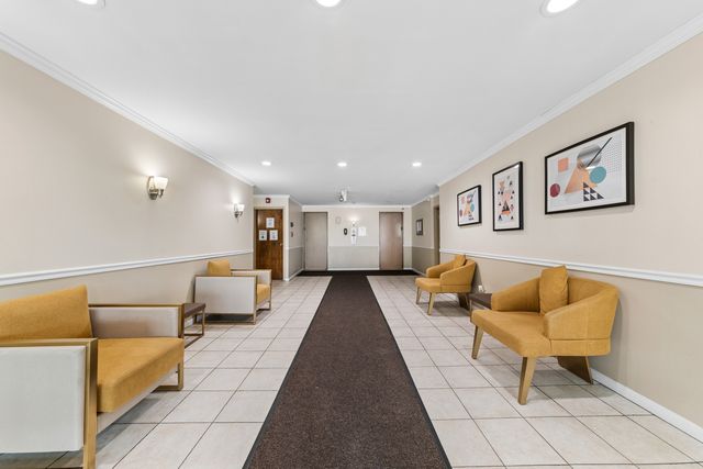 5506 Lincoln Avenue A511, Morton Grove, IL 60053
