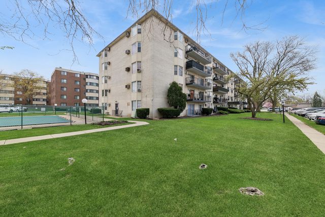 5506 Lincoln Avenue A511, Morton Grove, IL 60053