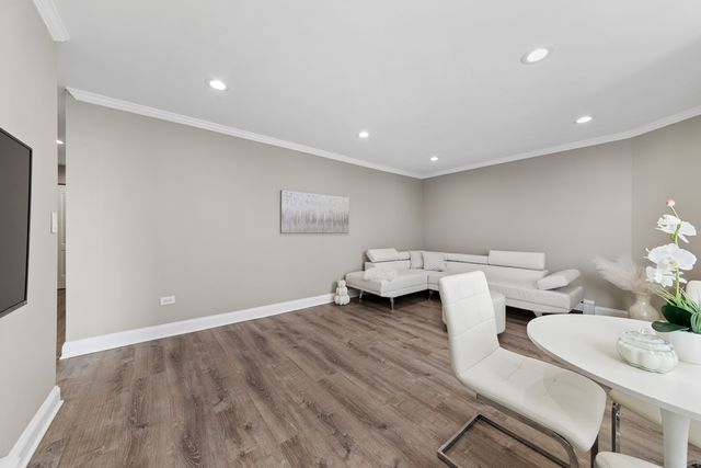 5506 Lincoln Avenue A511, Morton Grove, IL 60053