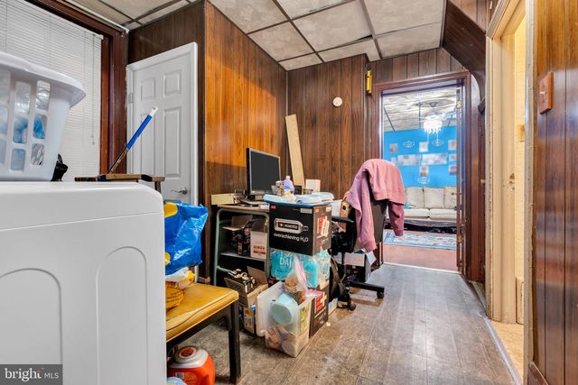 6 WALNUT ST, Salem, NJ 08079