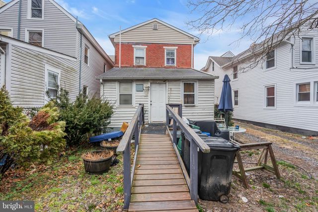 6 WALNUT ST, Salem, NJ 08079