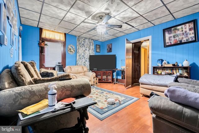 6 WALNUT ST, Salem, NJ 08079