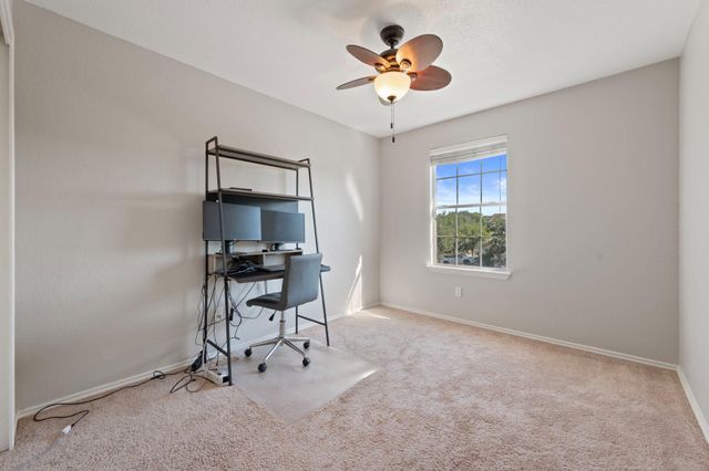 1528 Morning Mist LN, Pflugerville, TX 78660