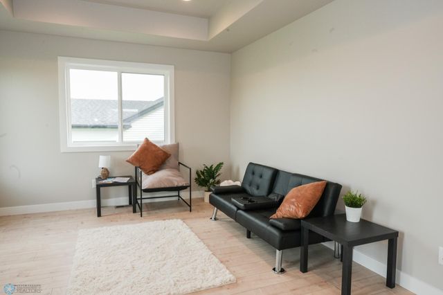 2223 43rd Street S, Moorhead, MN 56560