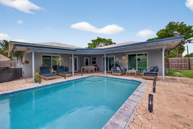 555 NW 15th Avenue, Boca Raton, FL 33486