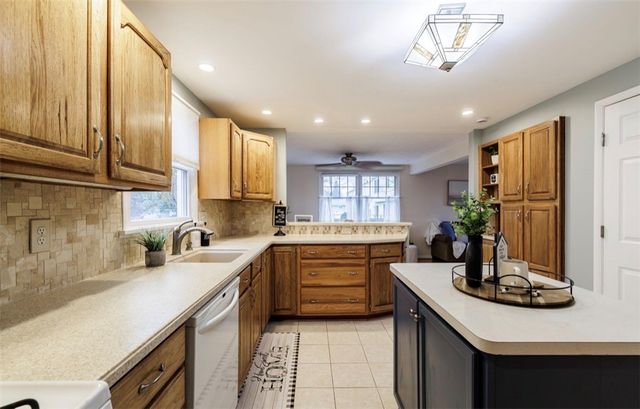 888 Copperkettle Road, Webster, NY 14580