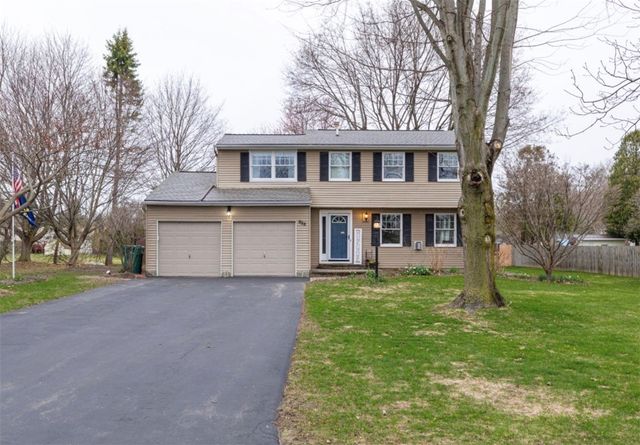 888 Copperkettle Road, Webster, NY 14580