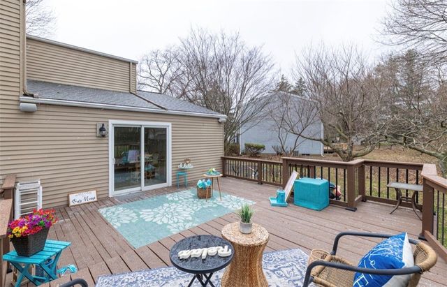 888 Copperkettle Road, Webster, NY 14580