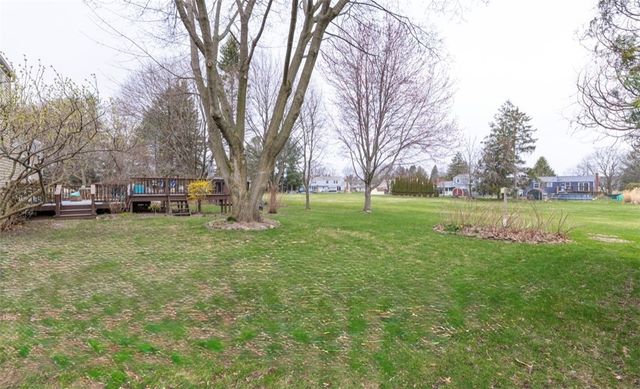 888 Copperkettle Road, Webster, NY 14580