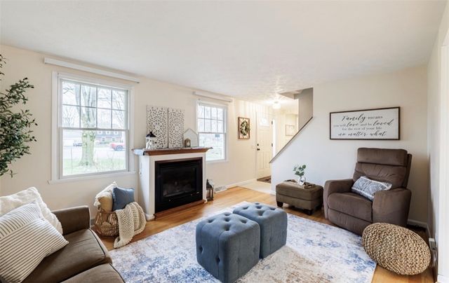 888 Copperkettle Road, Webster, NY 14580