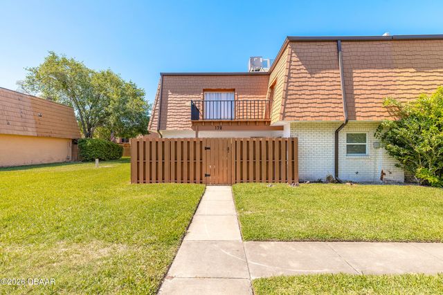 178 Moonstone Court, Port Orange, FL 32129