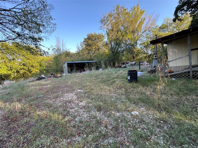 10497 Newell Creek Drive, Quinlan, TX 75474