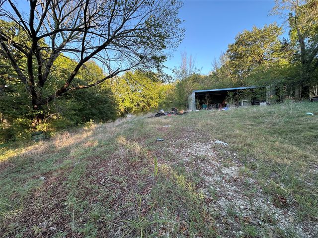 10497 Newell Creek Drive, Quinlan, TX 75474
