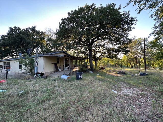 10497 Newell Creek Drive, Quinlan, TX 75474