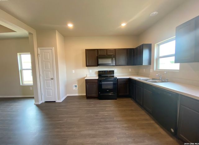 204 Broken Antler, San Antonio, TX 78253