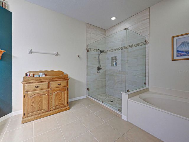 5216 ATHENS WAY, Venice, FL 34293