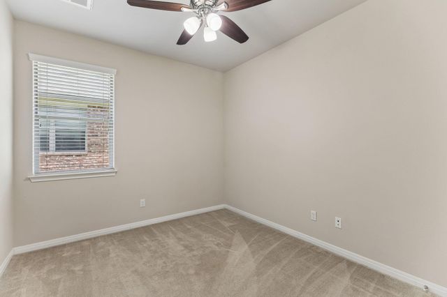1049 Sussex WAY, Round Rock, TX 78665