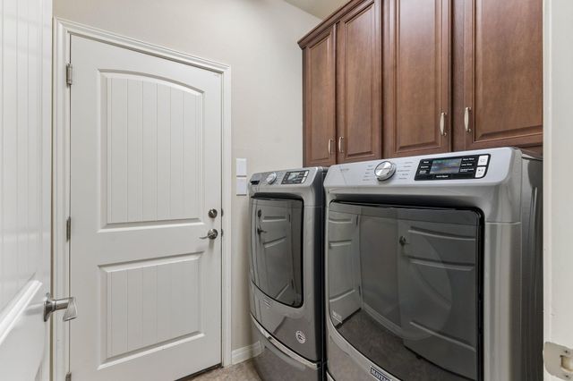 1049 Sussex WAY, Round Rock, TX 78665