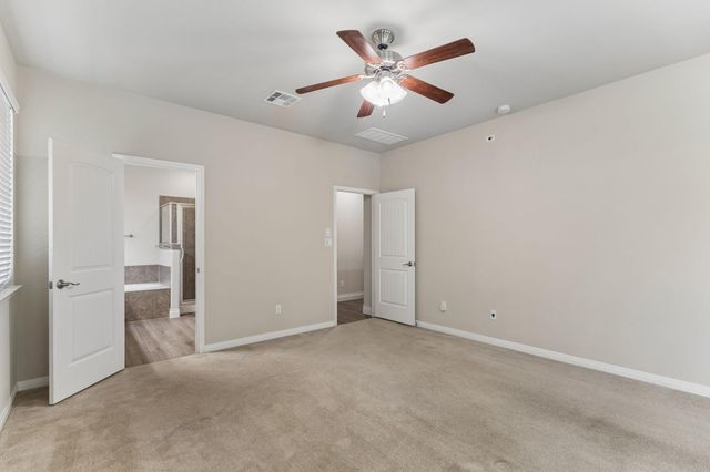 1049 Sussex WAY, Round Rock, TX 78665