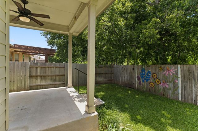 1049 Sussex WAY, Round Rock, TX 78665