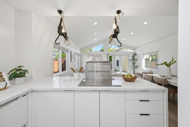 1027 Garland Avenue, San Jose, CA 95126