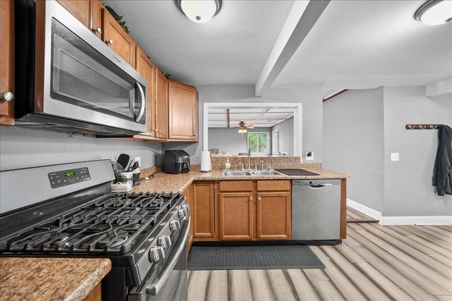 26 S Fish Lake Street, Valparaiso, IN 46385